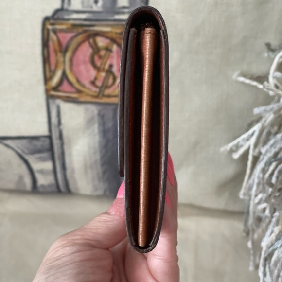 LOUIS VUITTON Vintage Sarah Wallet⭐️W/COA✨I will include a VERSACE Dust bag⭐️ - Picture 8 of 13